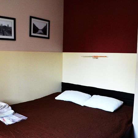 Tsaritsynskiy Hotel Харков Екстериор снимка
