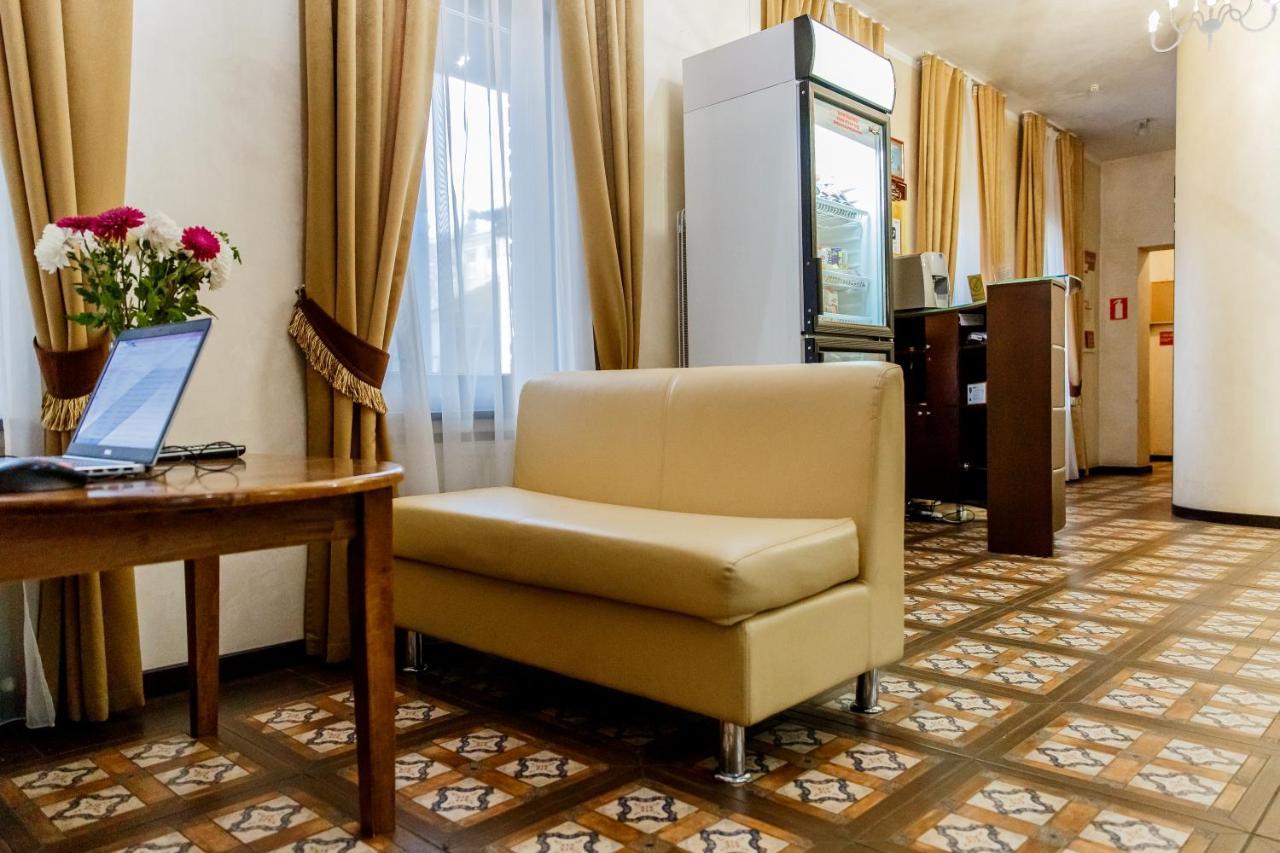 Tsaritsynskiy Hotel Харков Екстериор снимка